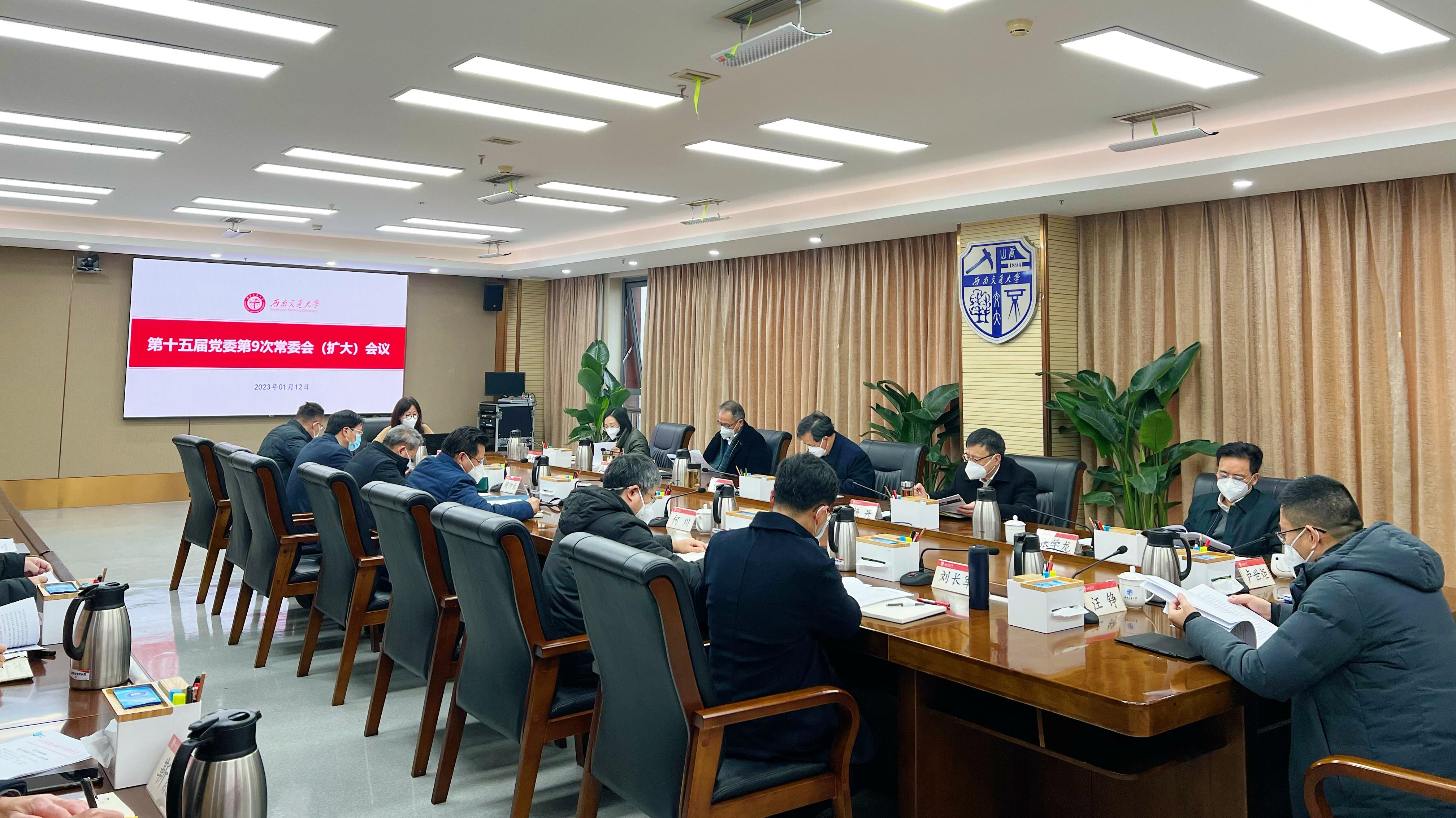 b7ade71213b064094f0ed348ad56888.jpg b7ade71213b064094f0ed348ad56888.jpg