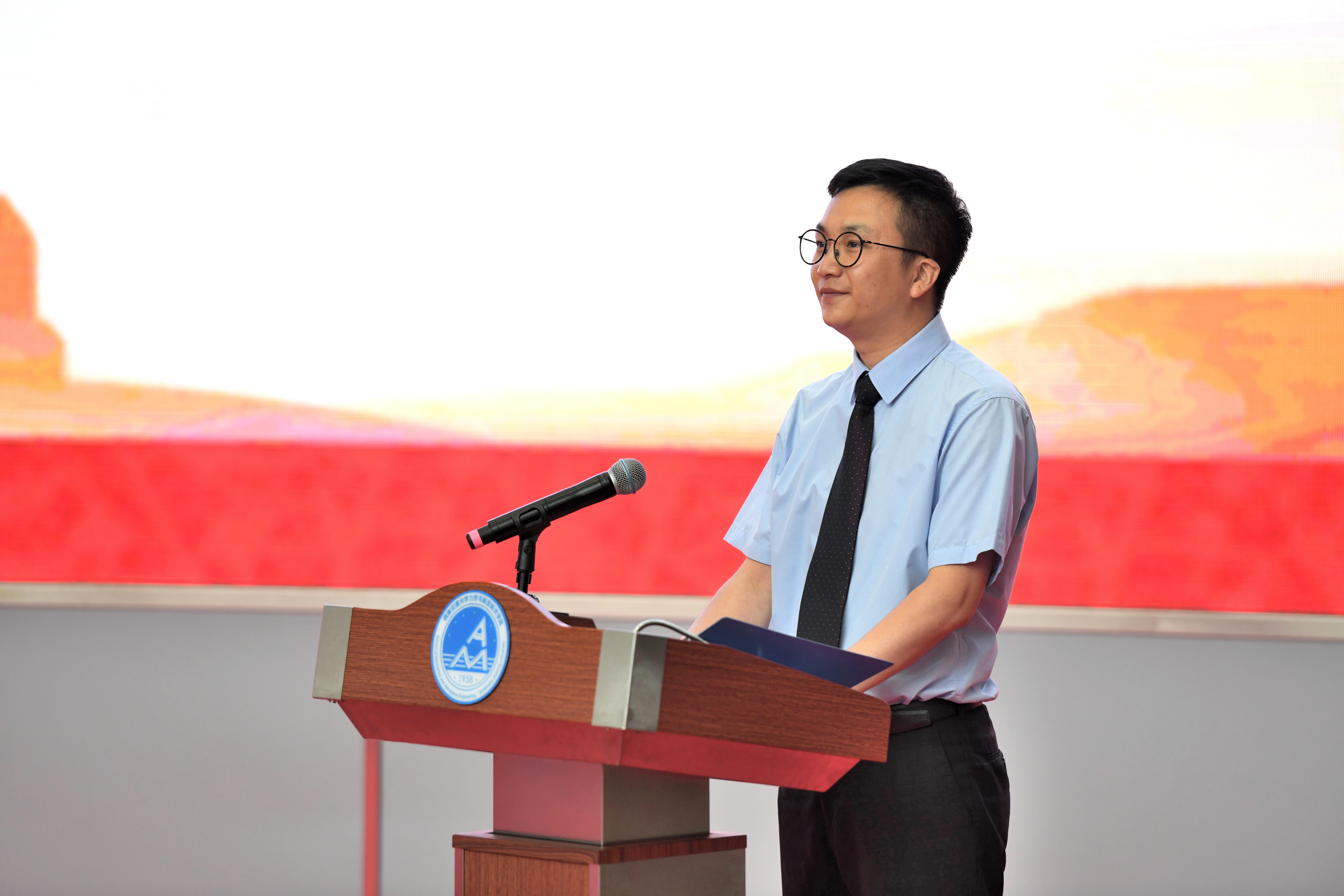 3780384fb5517b486e4bdd4e46456ba.jpg 3780384fb5517b486e4bdd4e46456ba.jpg